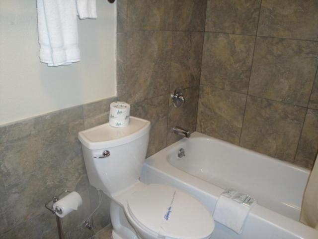 יוג'ין Executive Motel מראה חיצוני תמונה