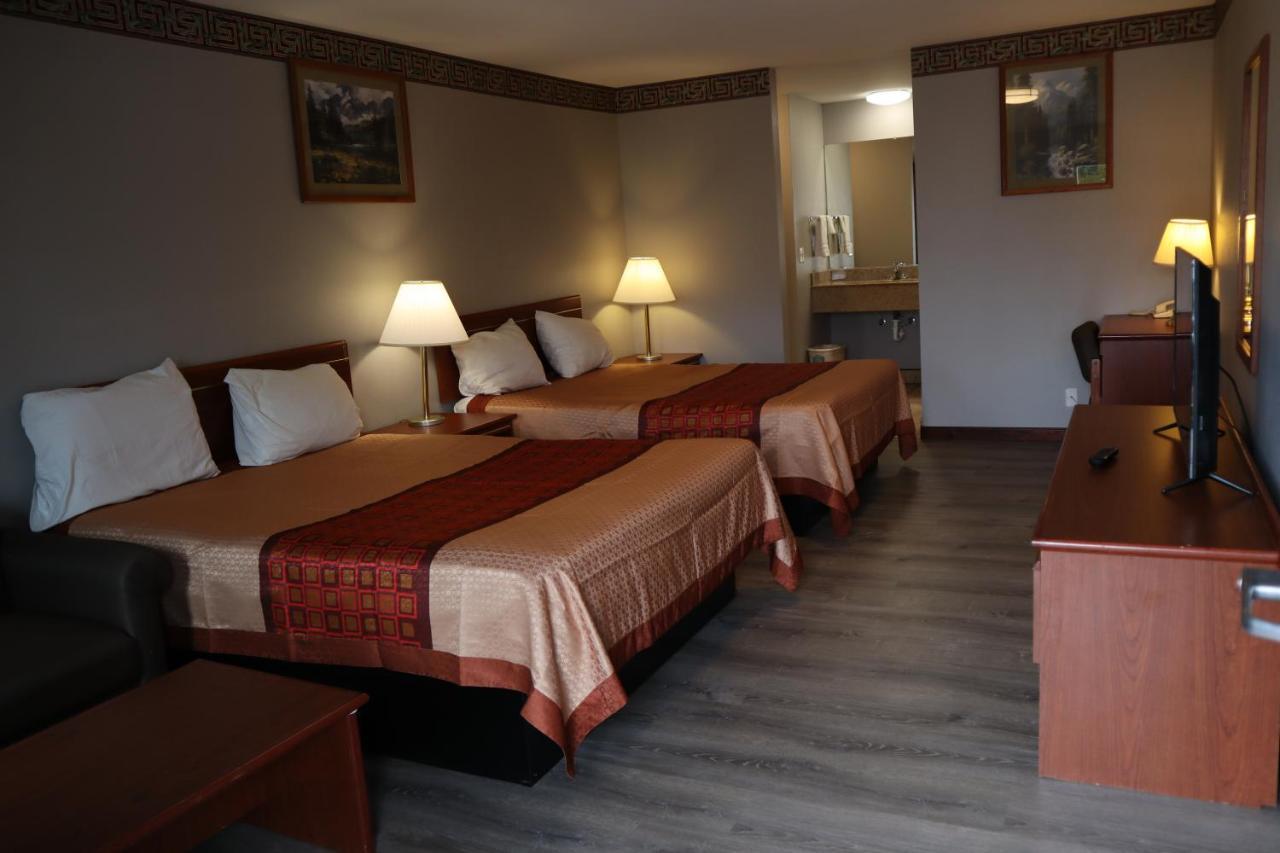 יוג'ין Executive Motel מראה חיצוני תמונה